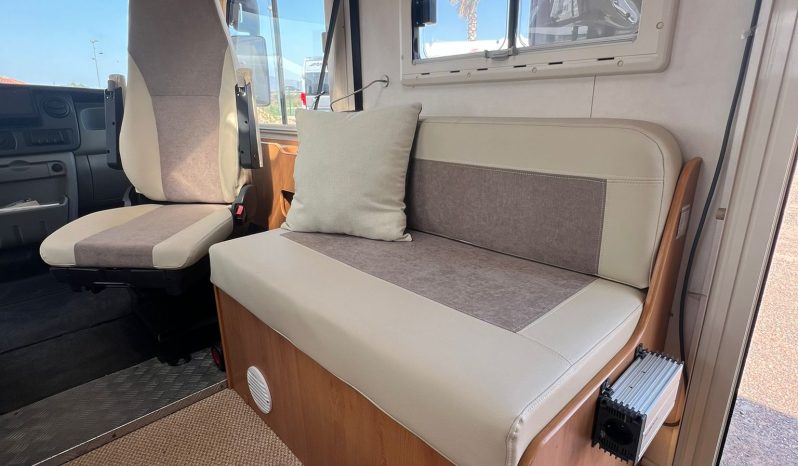 
								HYMER ERIBA full									