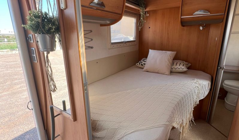 
								HYMER ERIBA full									