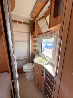 
										HYMER ERIBA full									