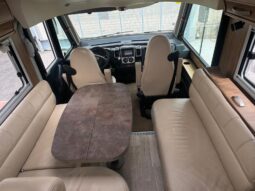 
										PILOTE EXPLORATEUR G832 full									