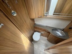
										PILOTE EXPLORATEUR G832 full									