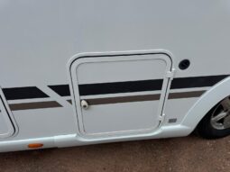 
										PILOTE EXPLORATEUR G832 full									