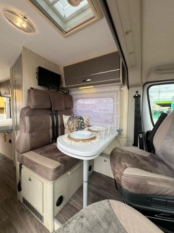 
										CHALLENGER VANS full									