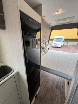 
										CHALLENGER VANS full									