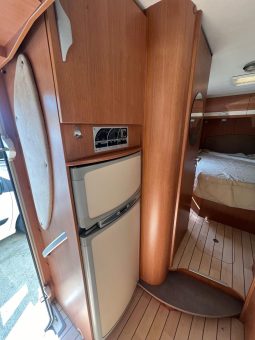 
										PILOTE AVENTURA P736 full									
