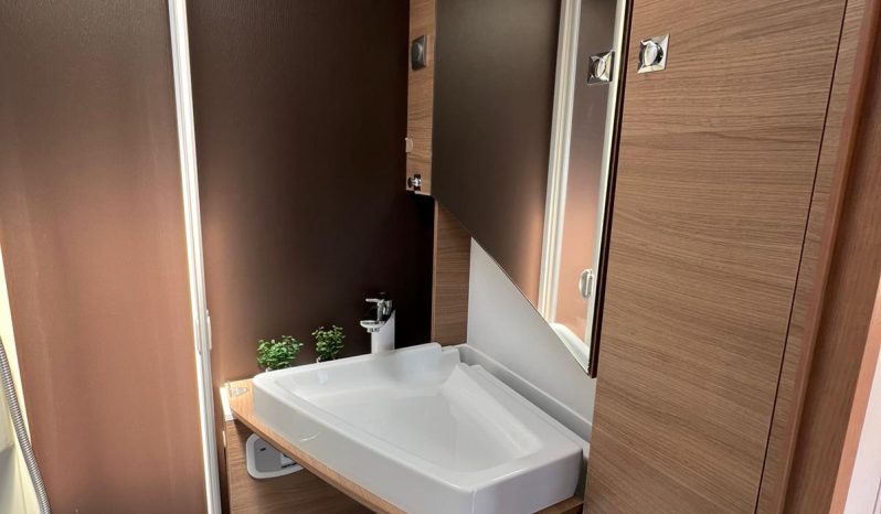 
								ADRIA COMPACT full									
