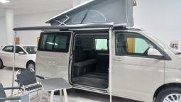 VOLKSWAGEN CALIFORNIA BEACH